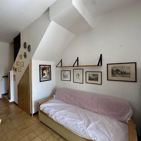 Duplex With Fireplace And Wifi Apartment
